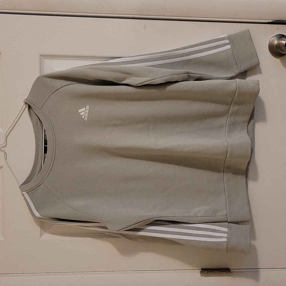 Adidas crewneck